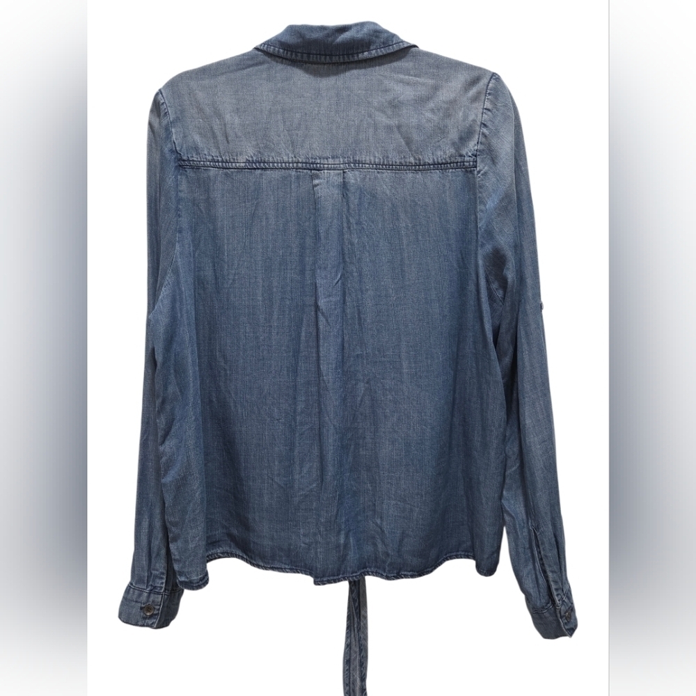 Easel Roll Tab Long Sleeve Button Down Tie Front Shirt, Size M - Picture 3 of 5